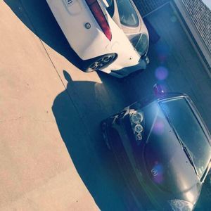 Meet your Posher, Devin